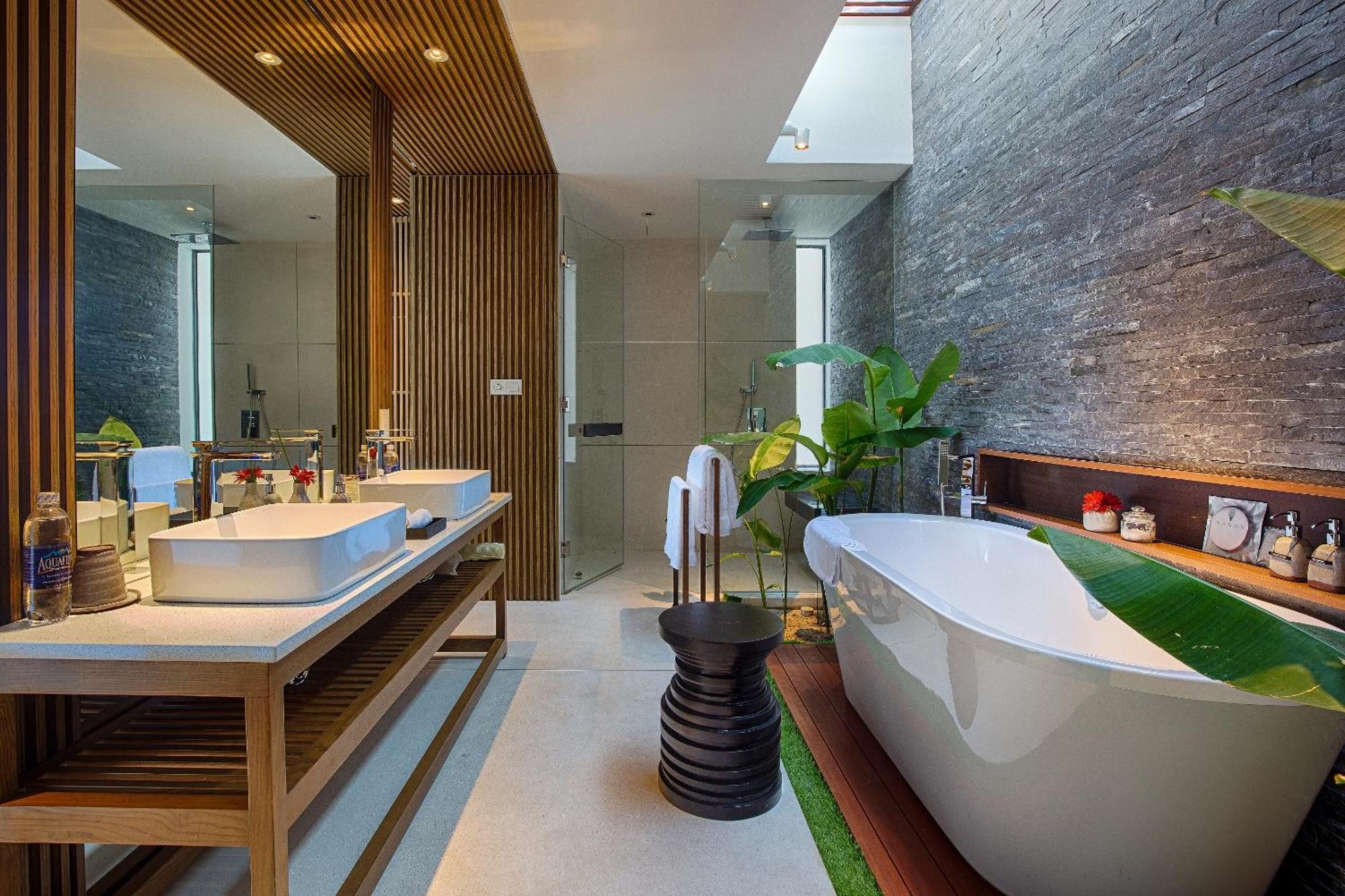 Resort Naman Retreat 5*